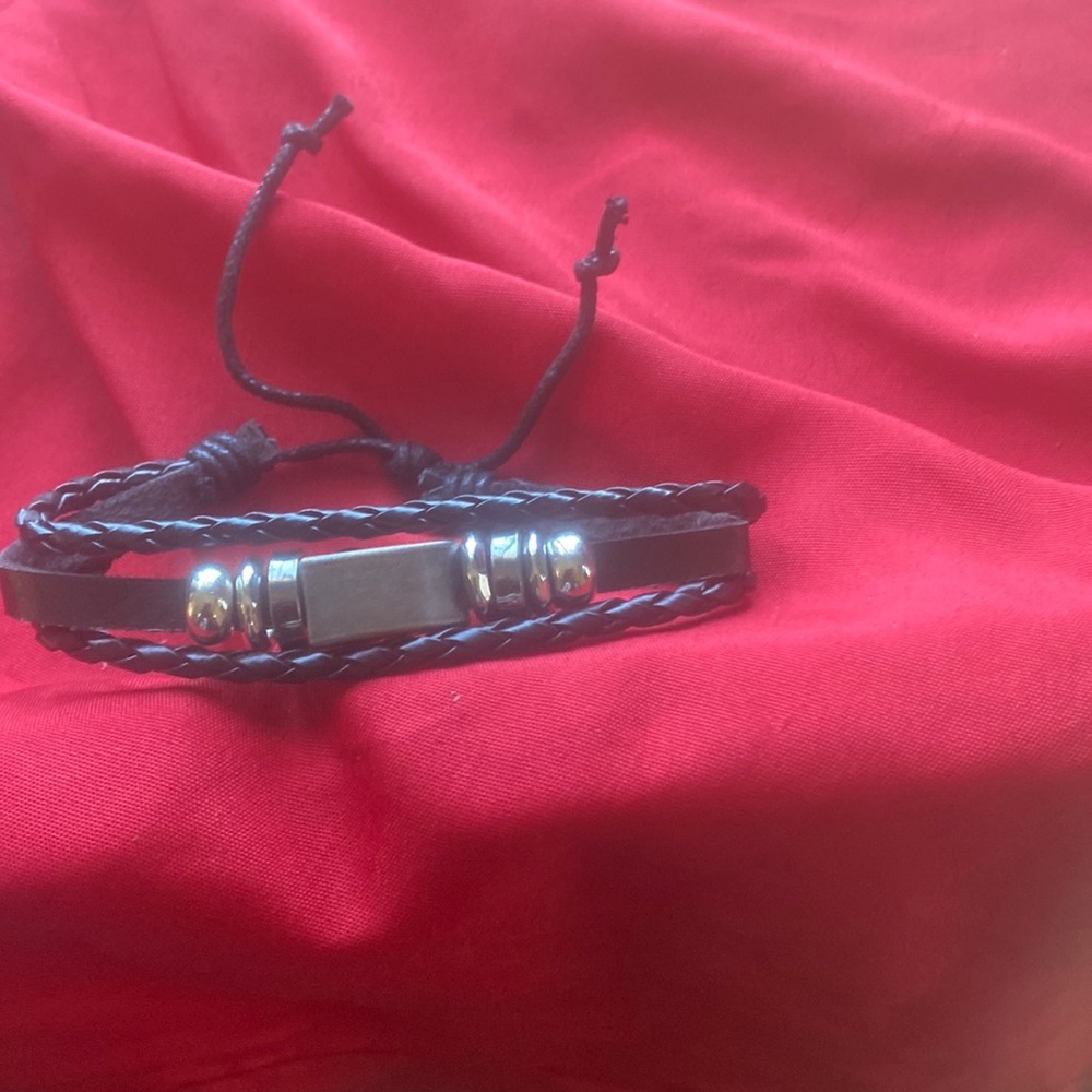 Bracelet